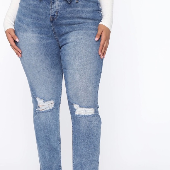 Fashion Nova denim jean. Fashion Nova size 7 - Picture 9 of 9